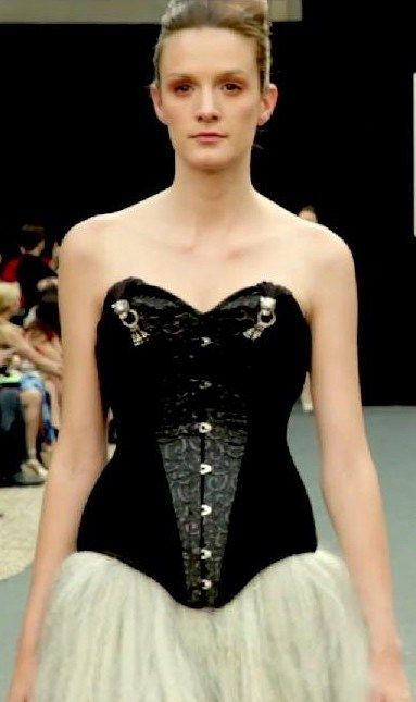 Corsets a medida - Carlos Bravo