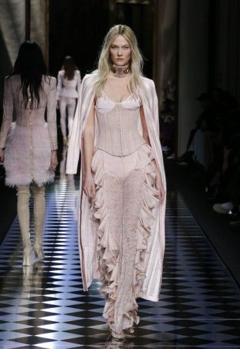 Los Corsets de vestir, una prenda siempre de moda