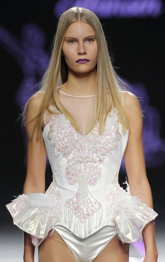 Corset de vestir: una prenda siempre de moda Corset de vestir: una prenda siempre de moda